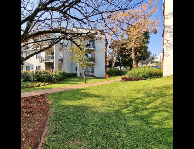 2 BEDROOM APARTMENT FOR SALE IN JACKAL CREEK GOLF ESTATE